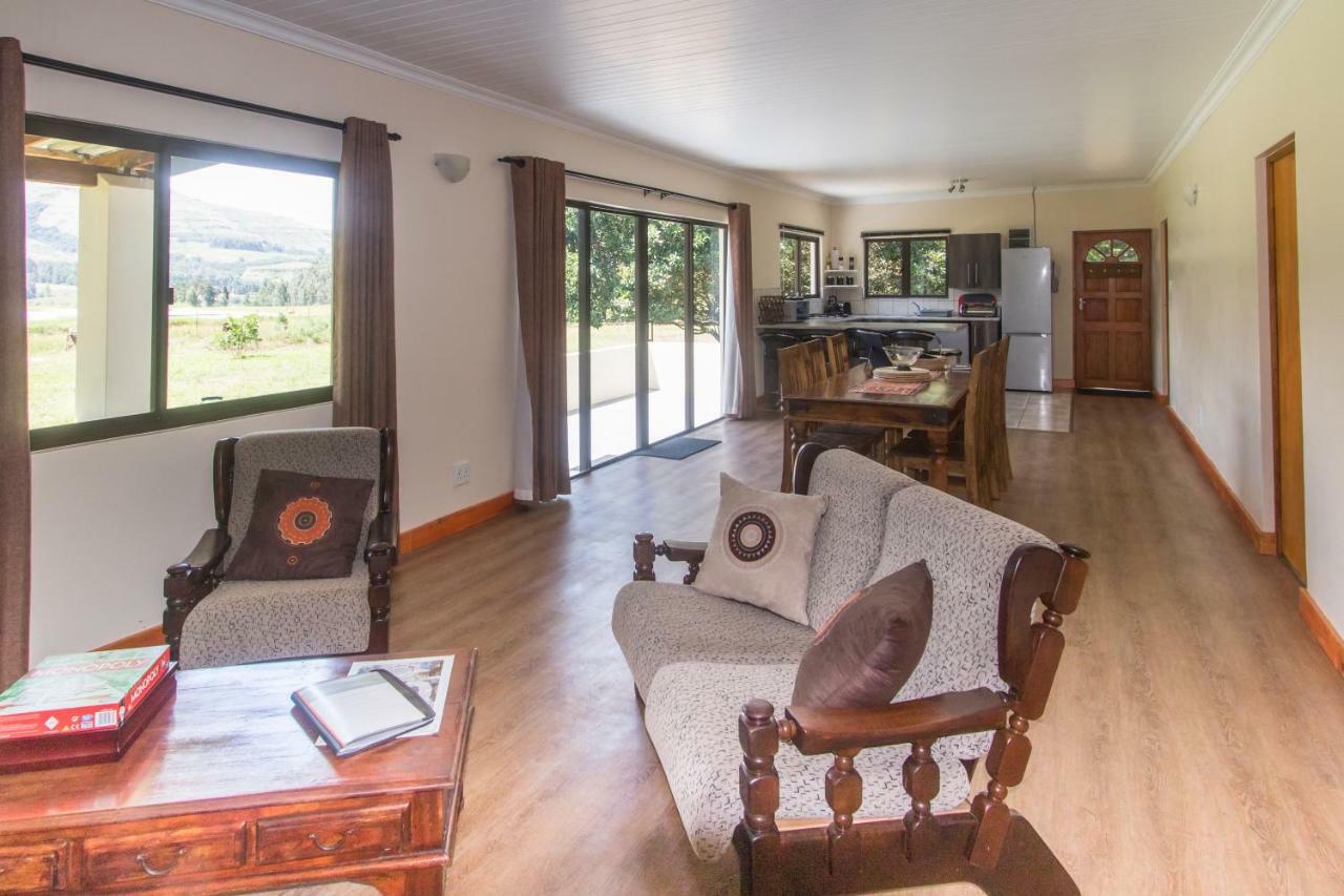 Kamberg Valley Hideaway Rev Estates Bagian luar foto